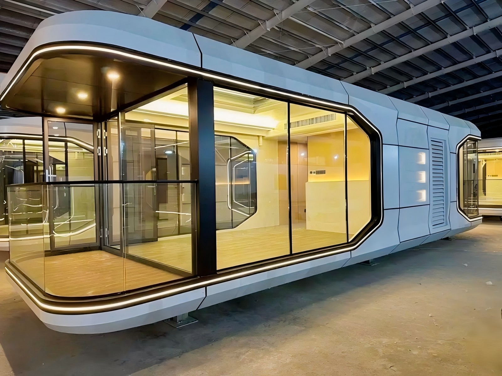 Capsule