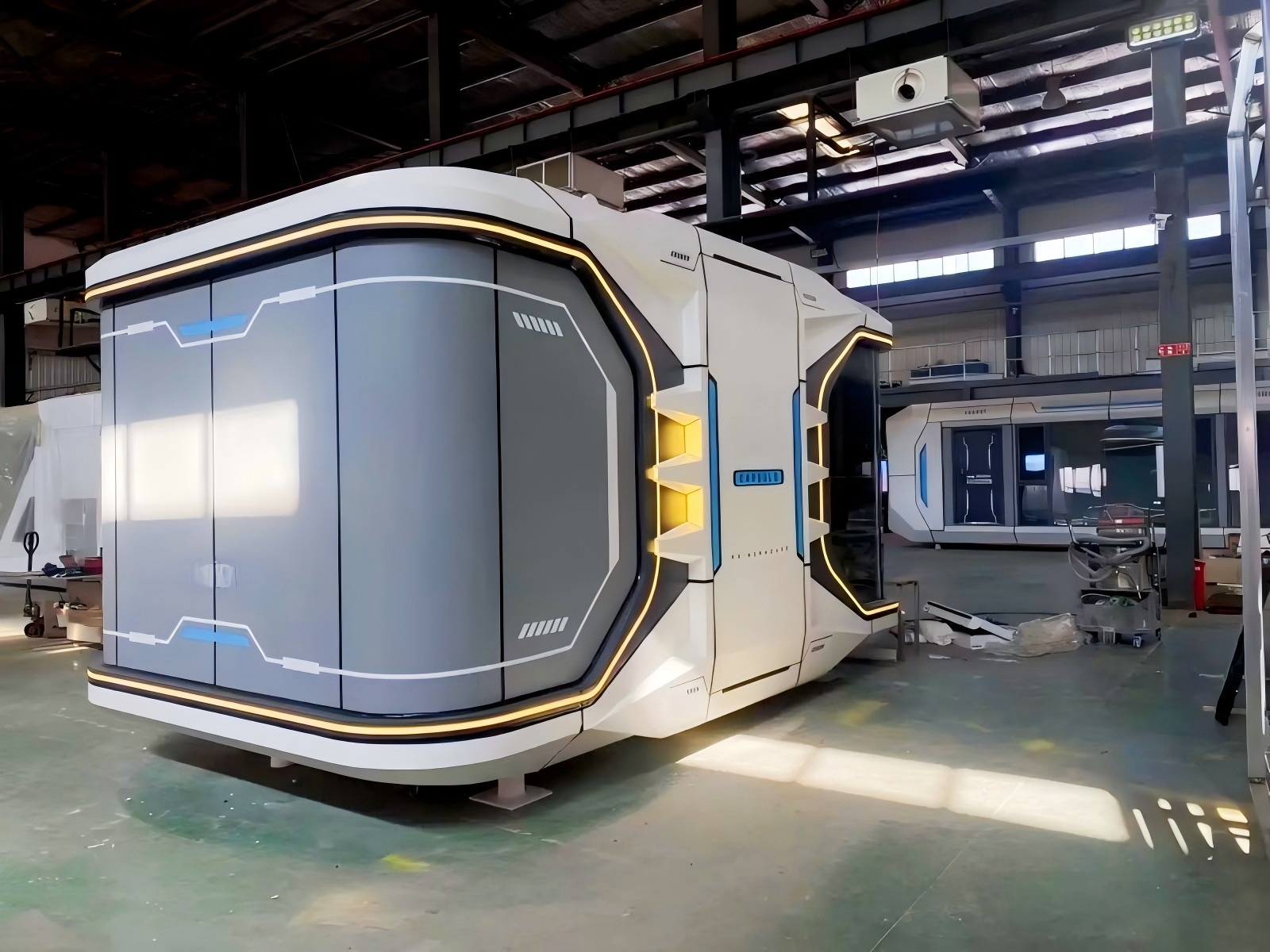 Capsule